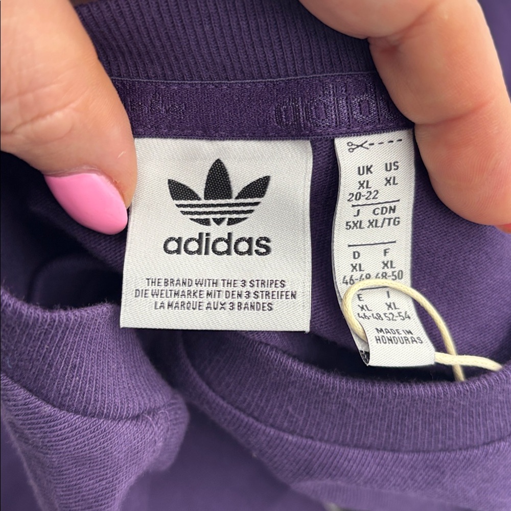 Adidas Originals Essentials Slim T-Shirt in Aurora Plum - Picture 5 of 7